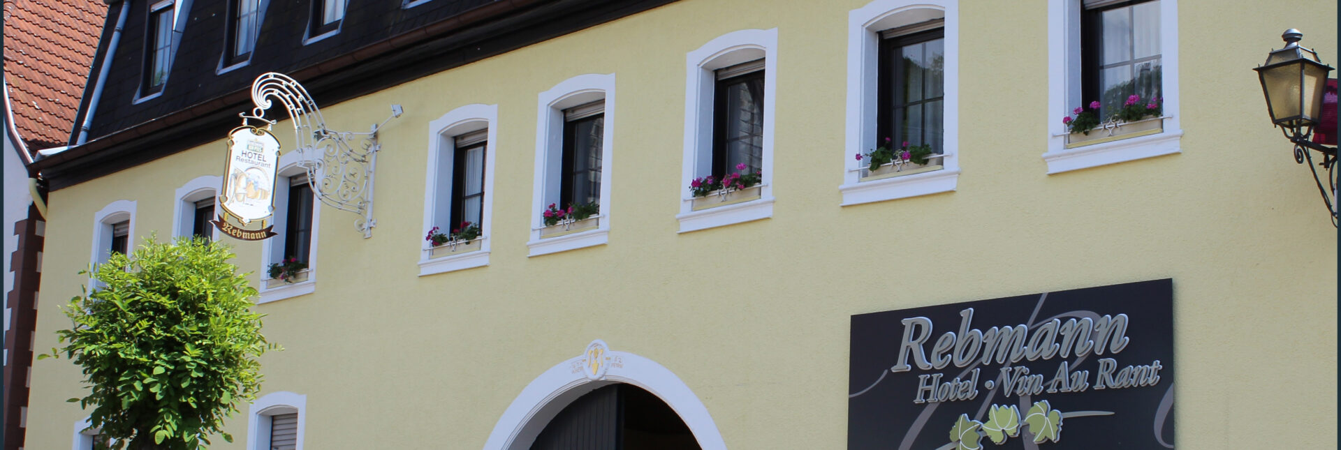Rebmann Hotel & Vin Au Rant